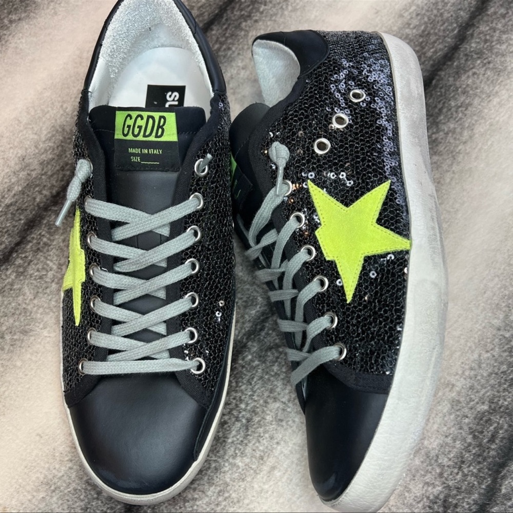 Golden Goose Superstar Sequin Star Leather Heel Black Yellow Fluo Sneakers - Picture 2 of 16